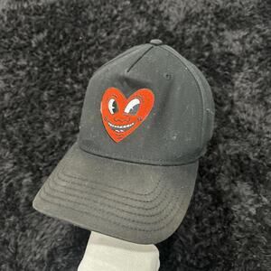 Heart face hat